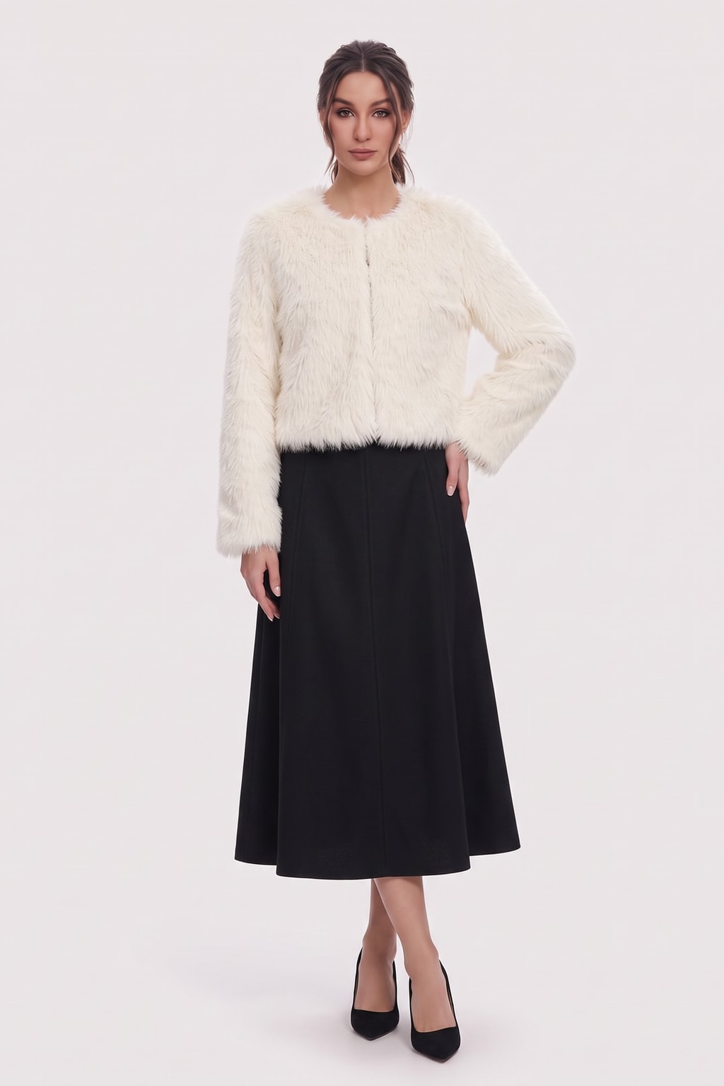 Faux Fur Cropped Coat With Round Neck - 4