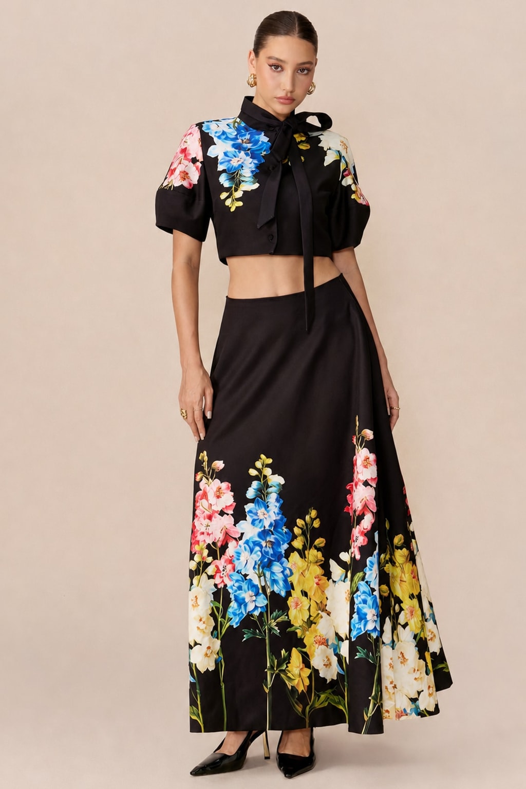 Floral Print Tie Neck Crop Top And Skirt Set - 5