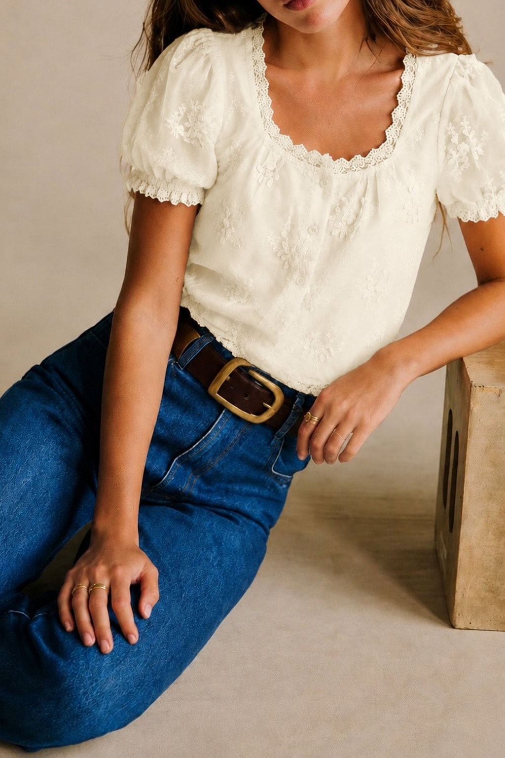 Floral Square Neck Tee With Button-Front Lace Trim - 5