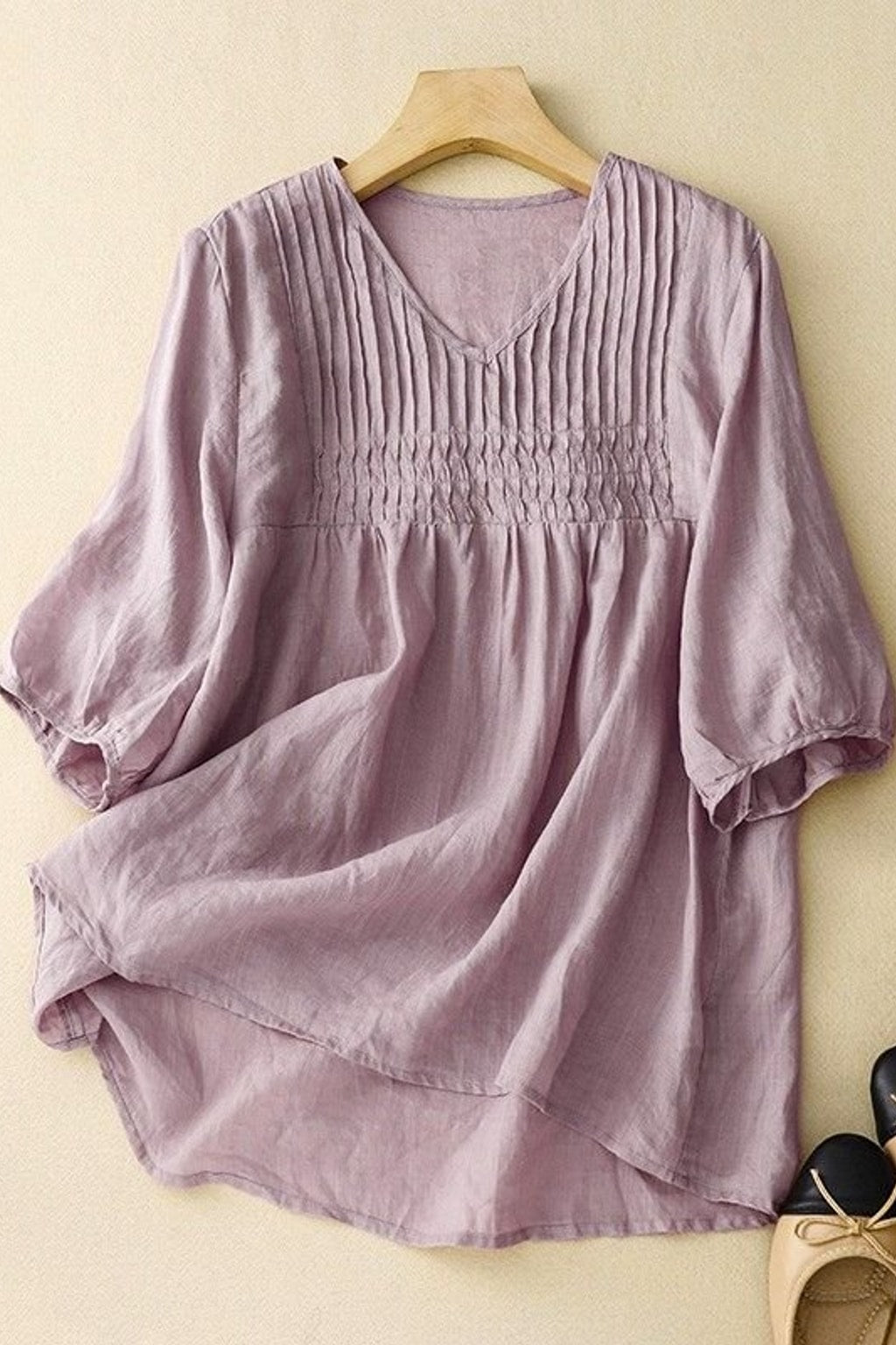 Effortless Cotton Linen Blouse With Smocked High-Low Hem - 7