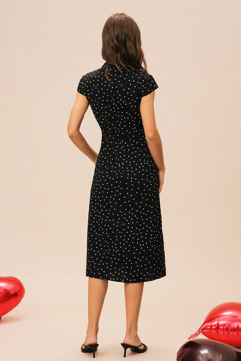 Polka Dot Midi Dress With Mandarin Collar And Cap Sleeves - 3