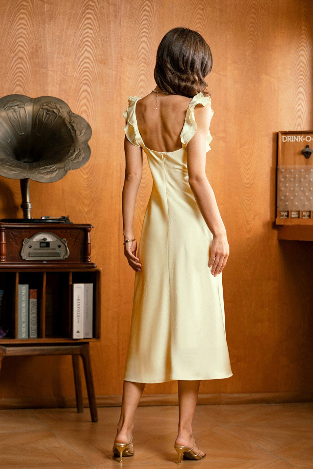 Yellow Satin Midi Dress With Ruffle Square Neckline - 4