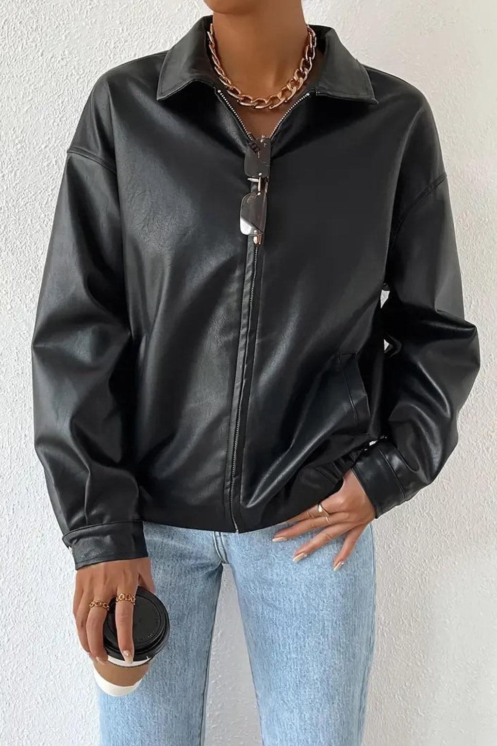 Timeless Black Faux Leather Jacket With Point Collar - 3