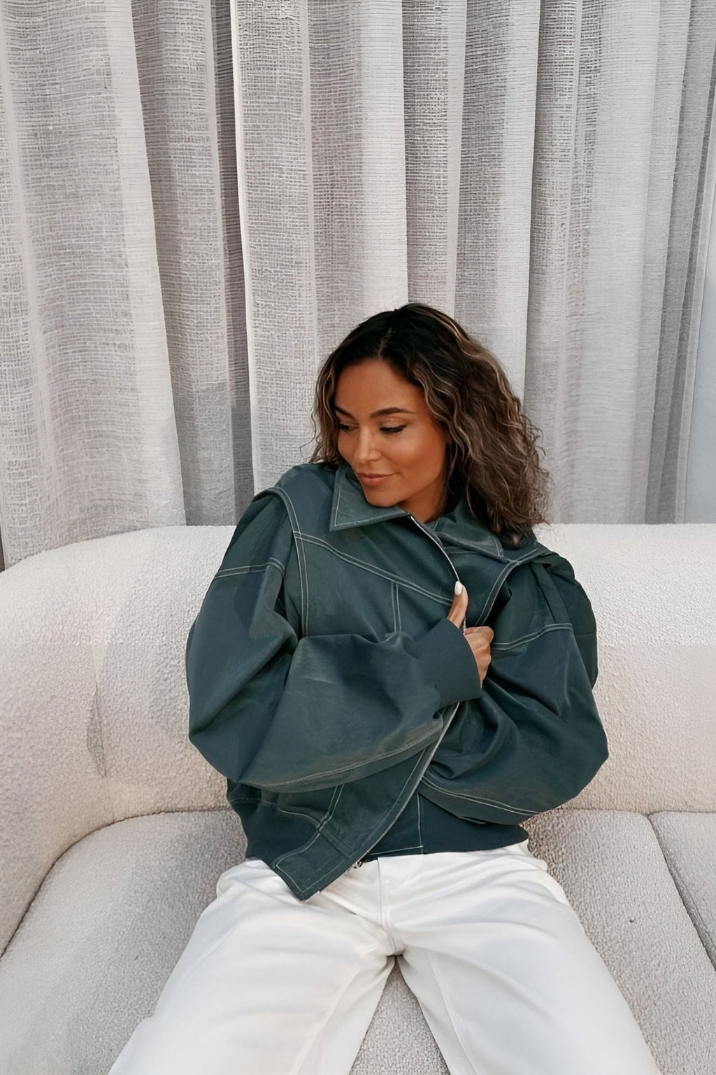 Relaxed Cozy Oversized Structured Bomber Jacket - 5