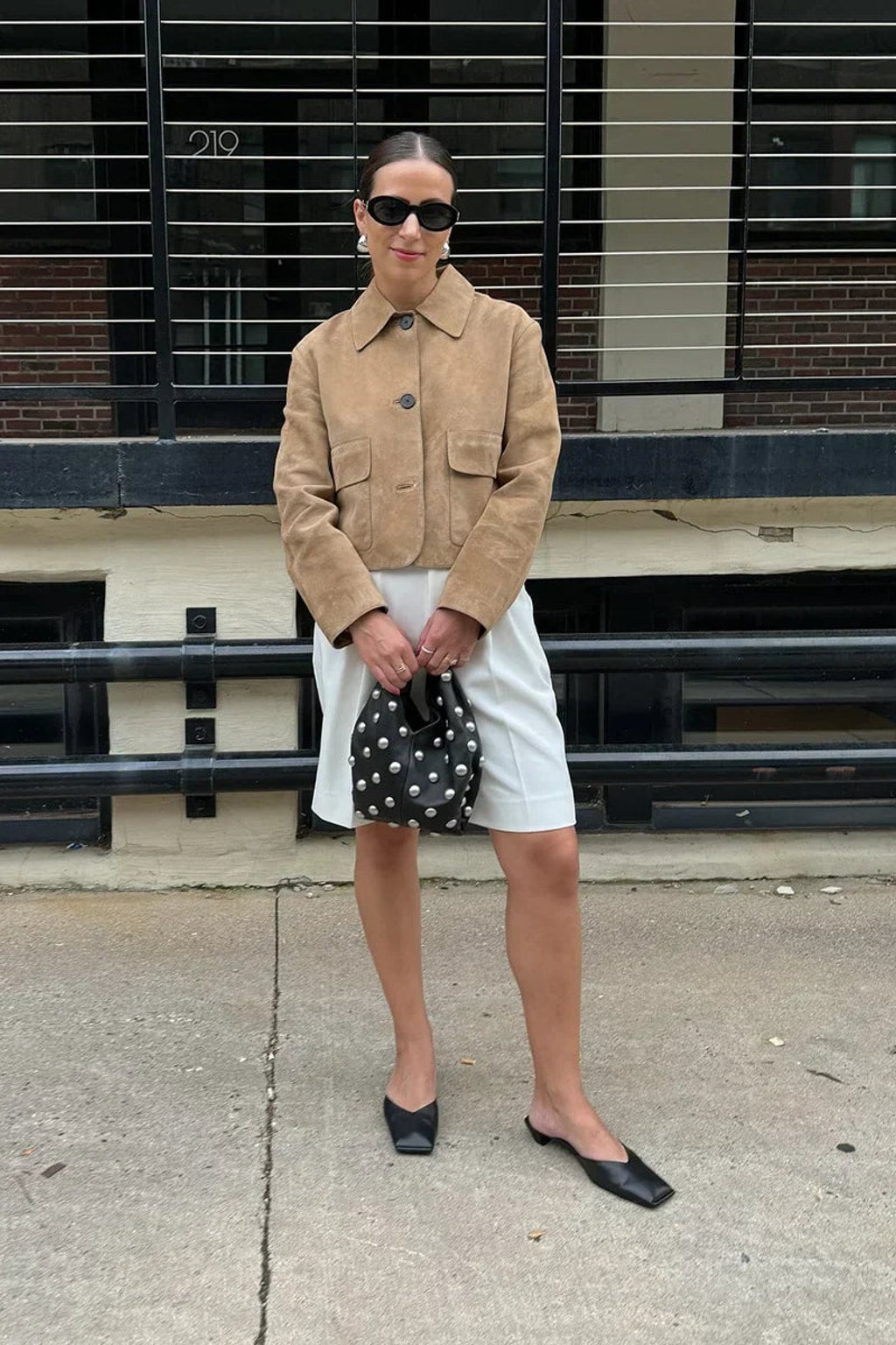 Chic Short Suede Jacket in Beige Minimalist Fit - 5