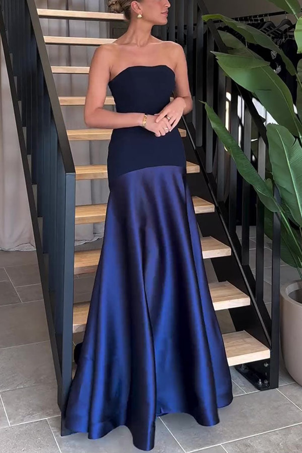 Effortless Satin Strapless Flare Maxi Dress - 4