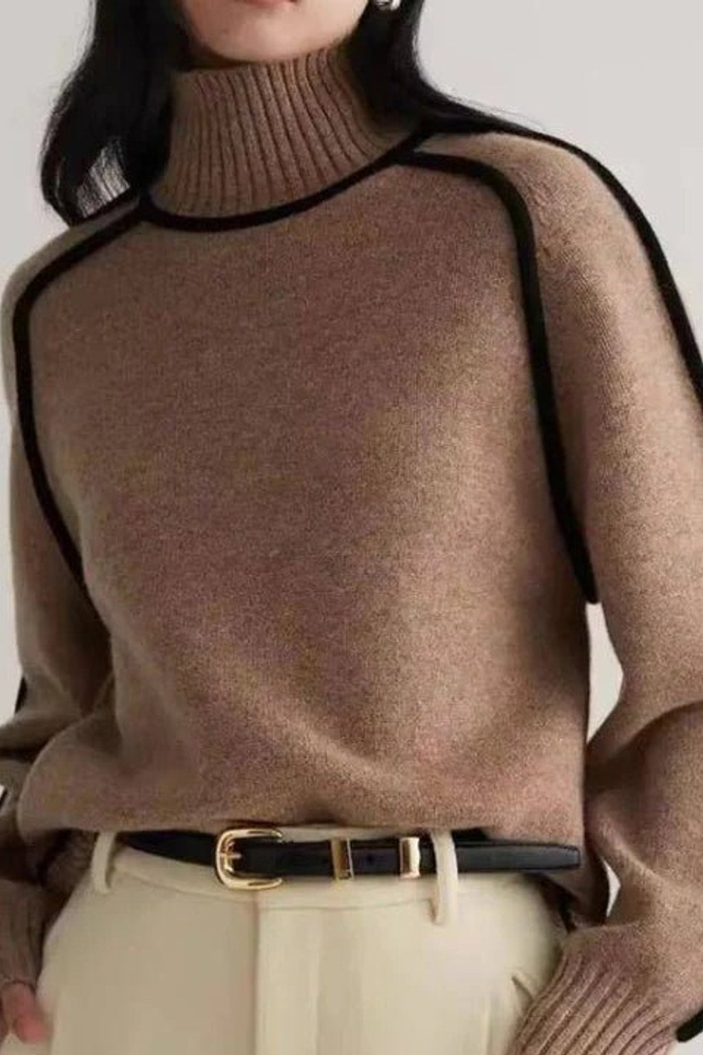 Cozy Wool Cashmere Turtleneck Sweater With Dropped Shoulders - 5