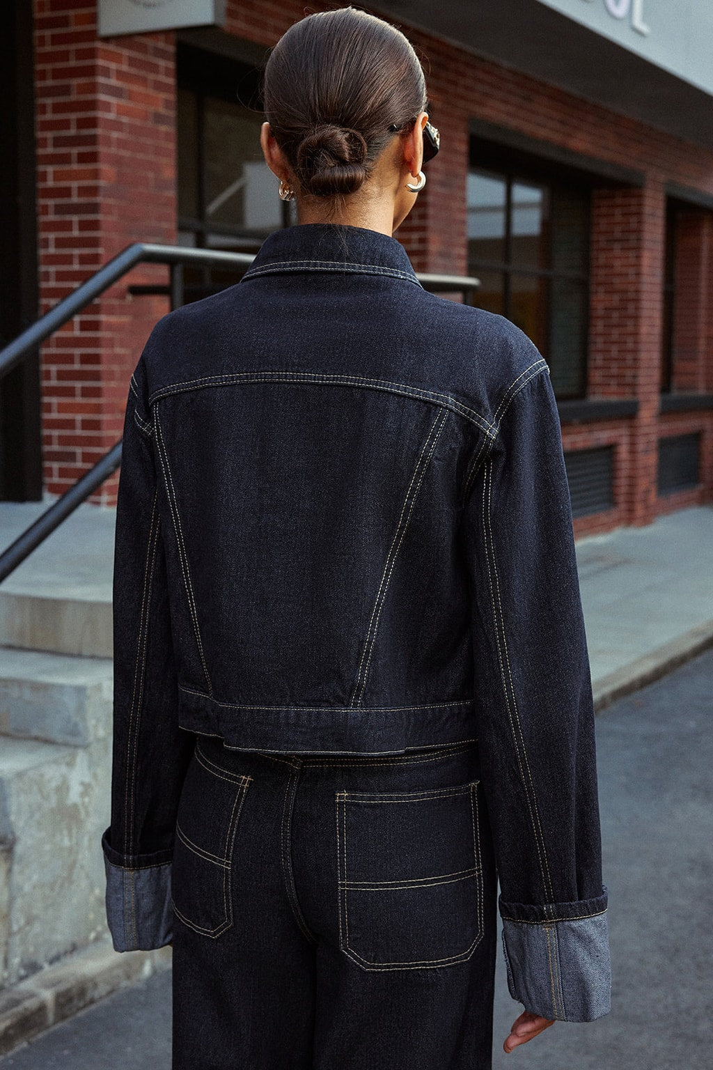 Blue Denim Jacket With Cuffed Sleeves - 4