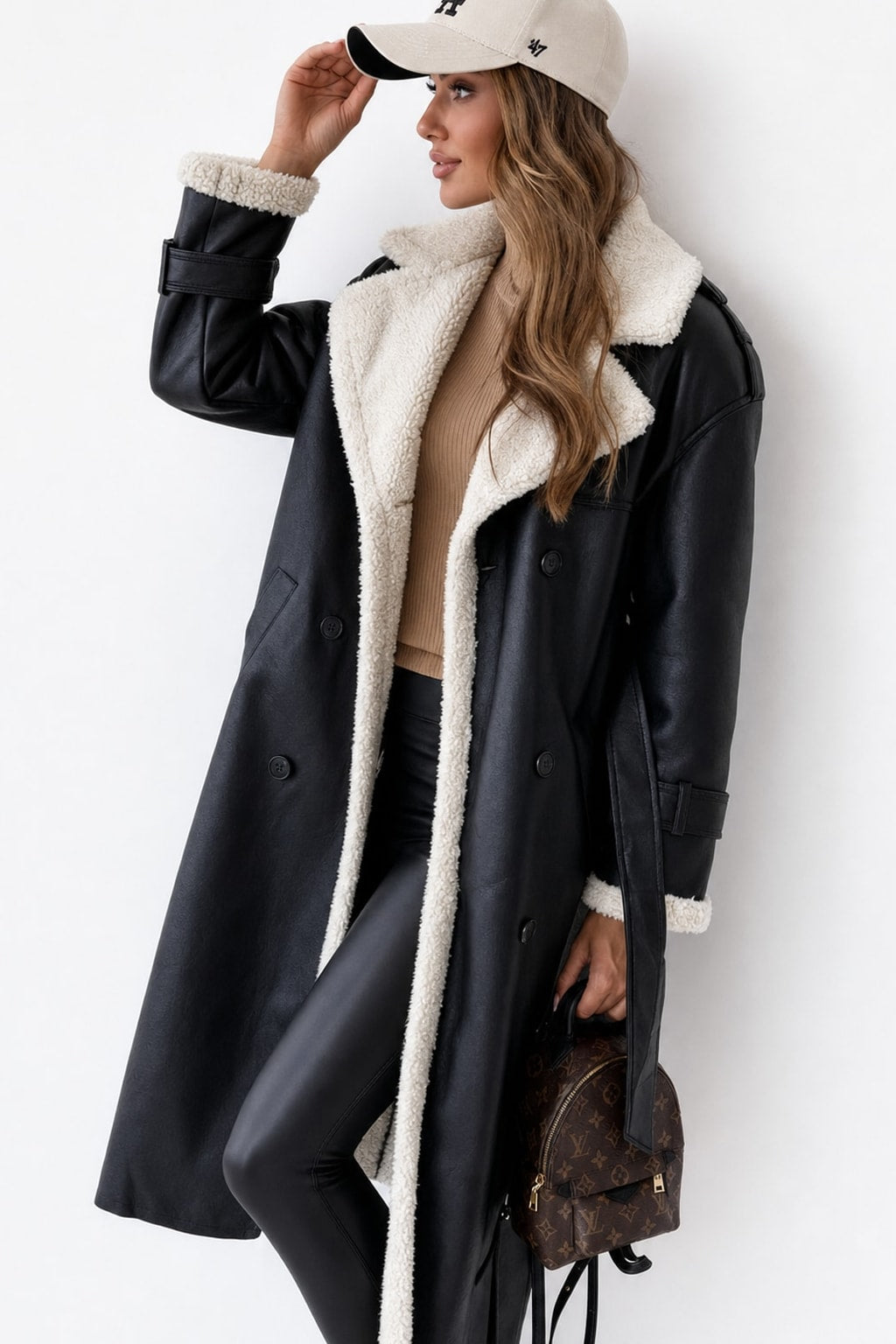 Women's A-Line Warm Coat With Lining & Pockets - 3