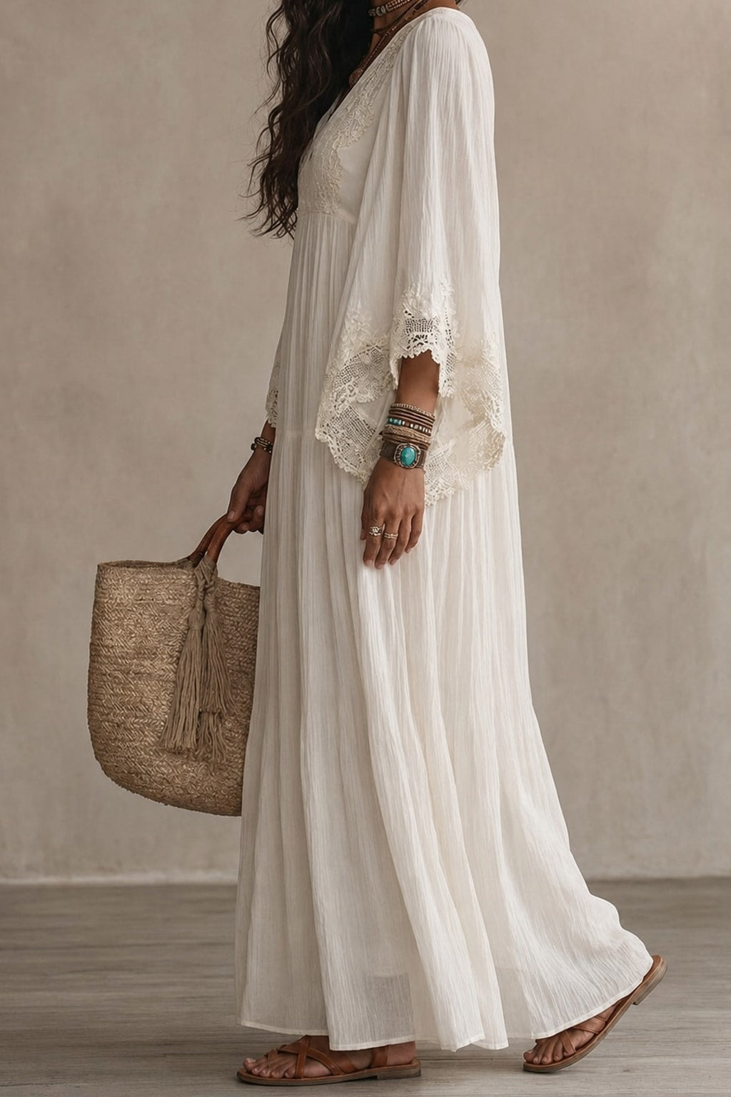Lace-Trim Maxi Dress With Batwing Sleeves - 3