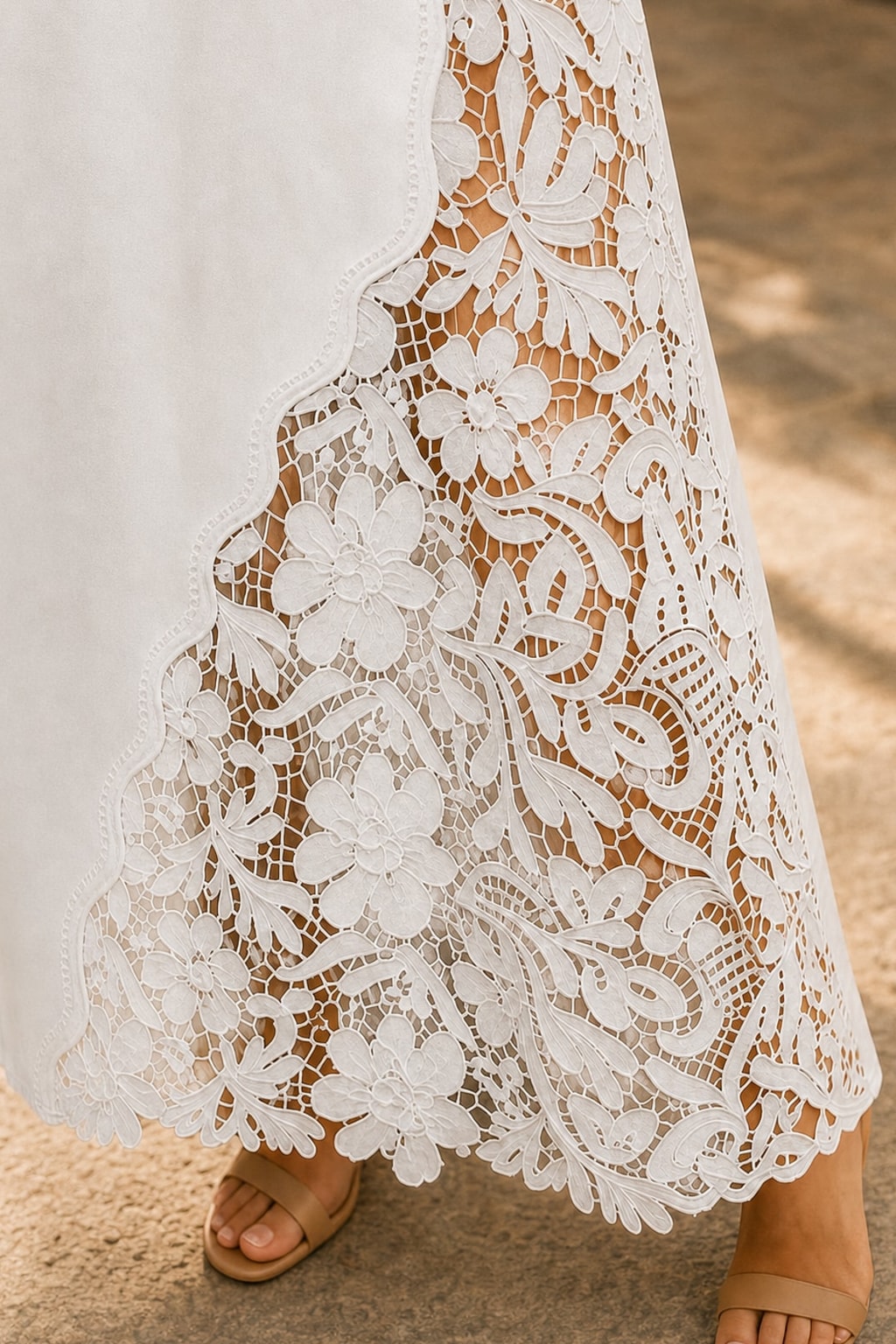 Lace-Panel Maxi Skirt With High-Waist Fit - 4