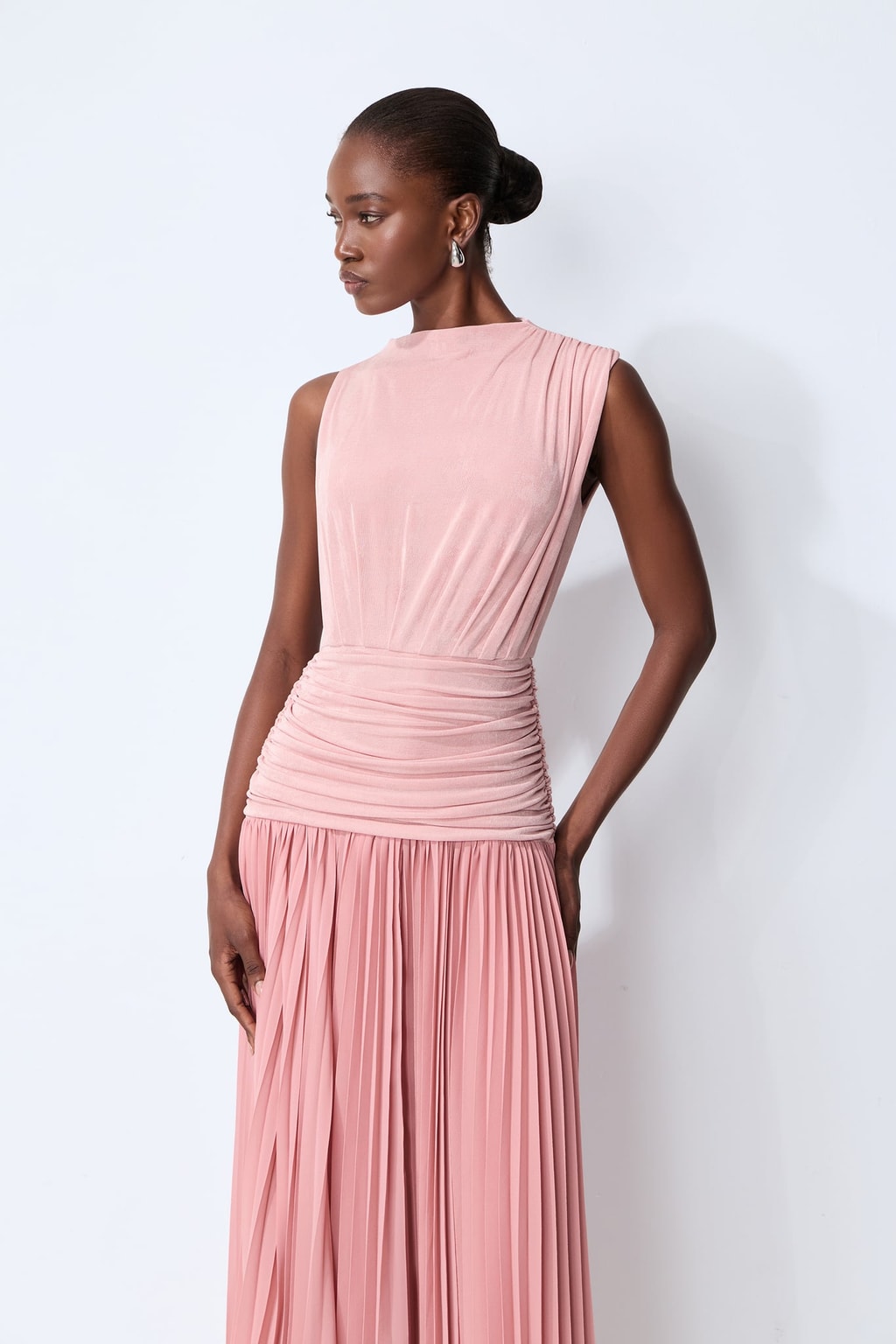 Terylene Pleated Maxi Dress with Ruched Waist - 3