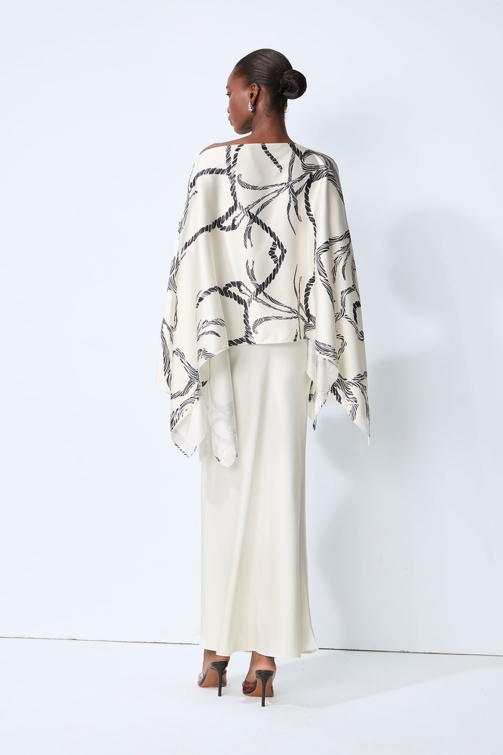 Polyester Abstract Print Cape Blouse And Skirt Set - 5