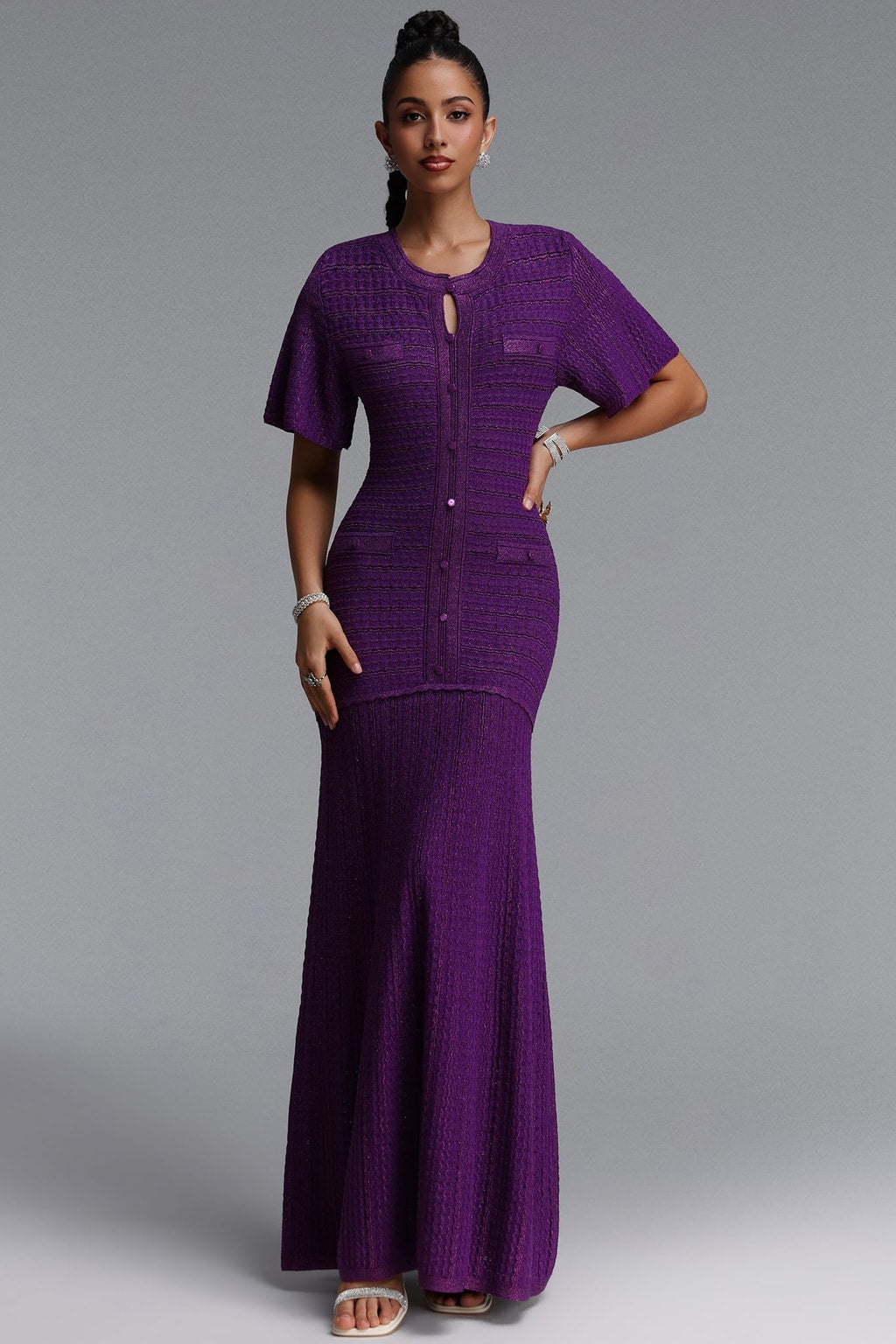 Fitted Knit Maxi Dress With Round Neckline - 2