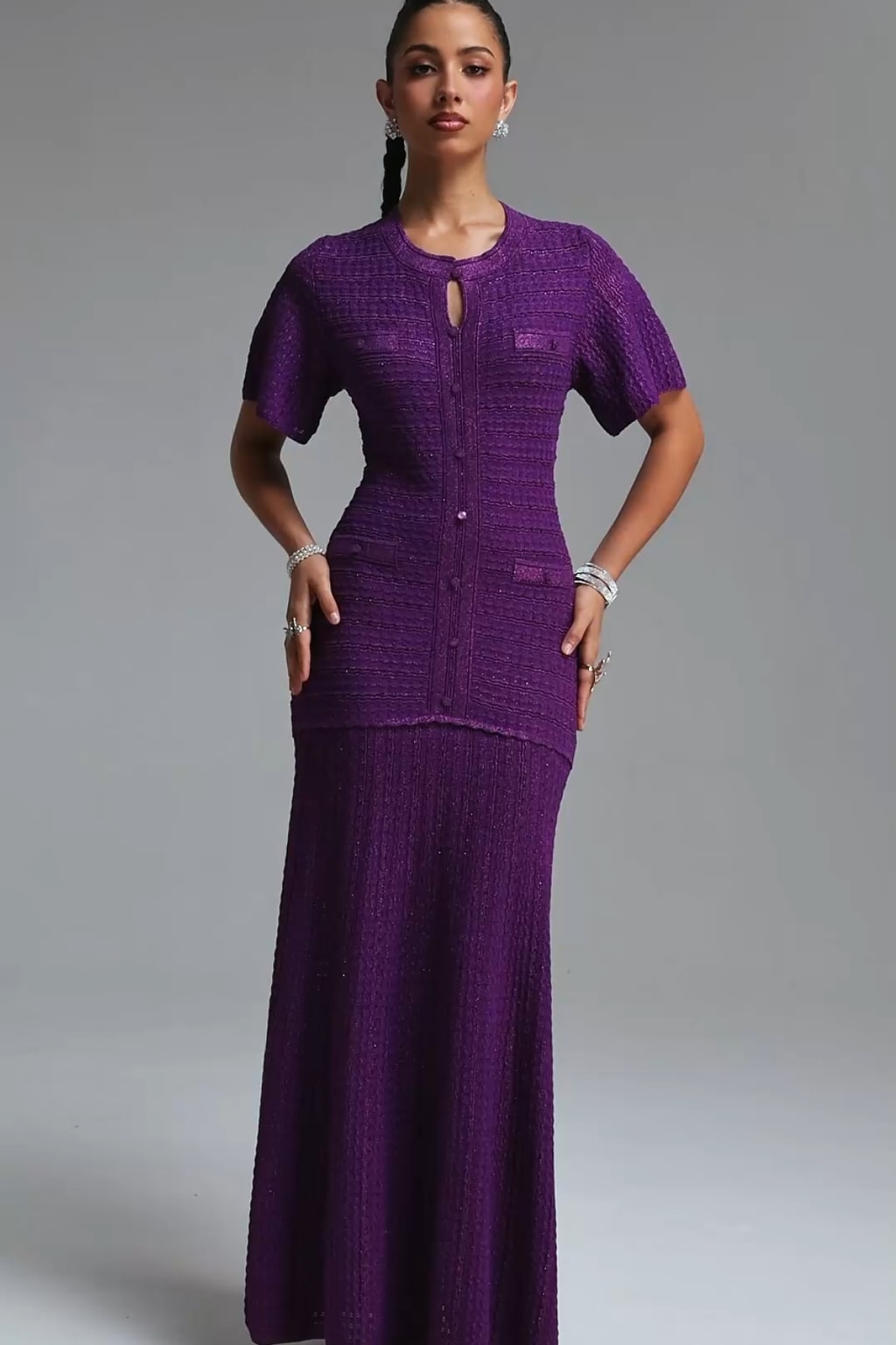 Fitted Knit Maxi Dress With Round Neckline - 5
