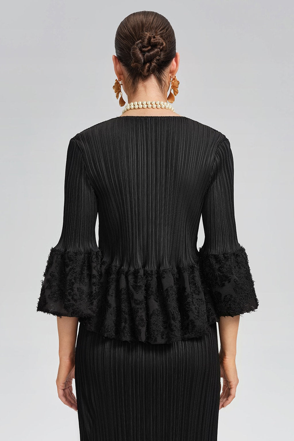 Stretch Set With Pleated Bell Sleeves - 5