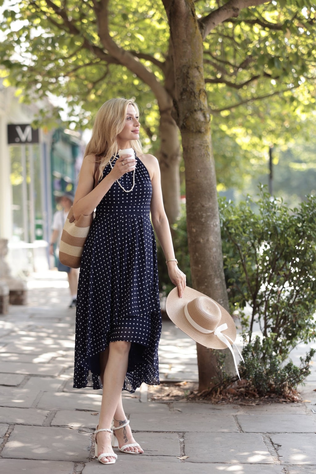 Chiffon Halter Neck Midi Dress With Pleated A-Line Skirt - 7