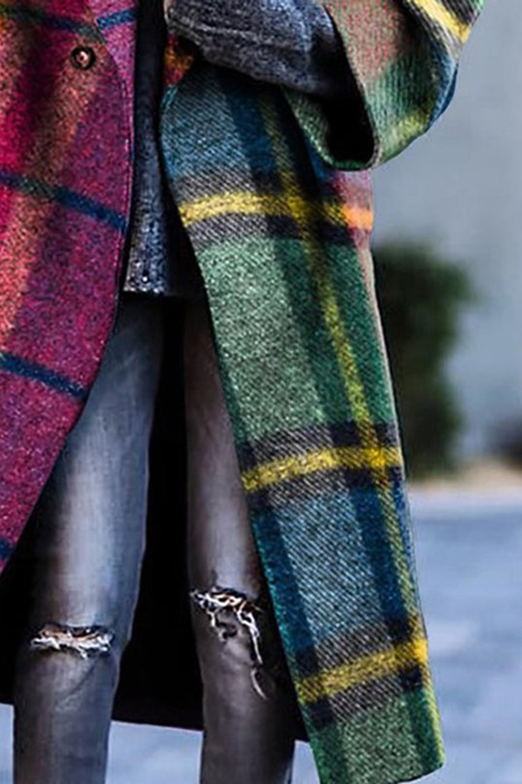 Woolen Coat With Plaid Contrast Lapel - 8