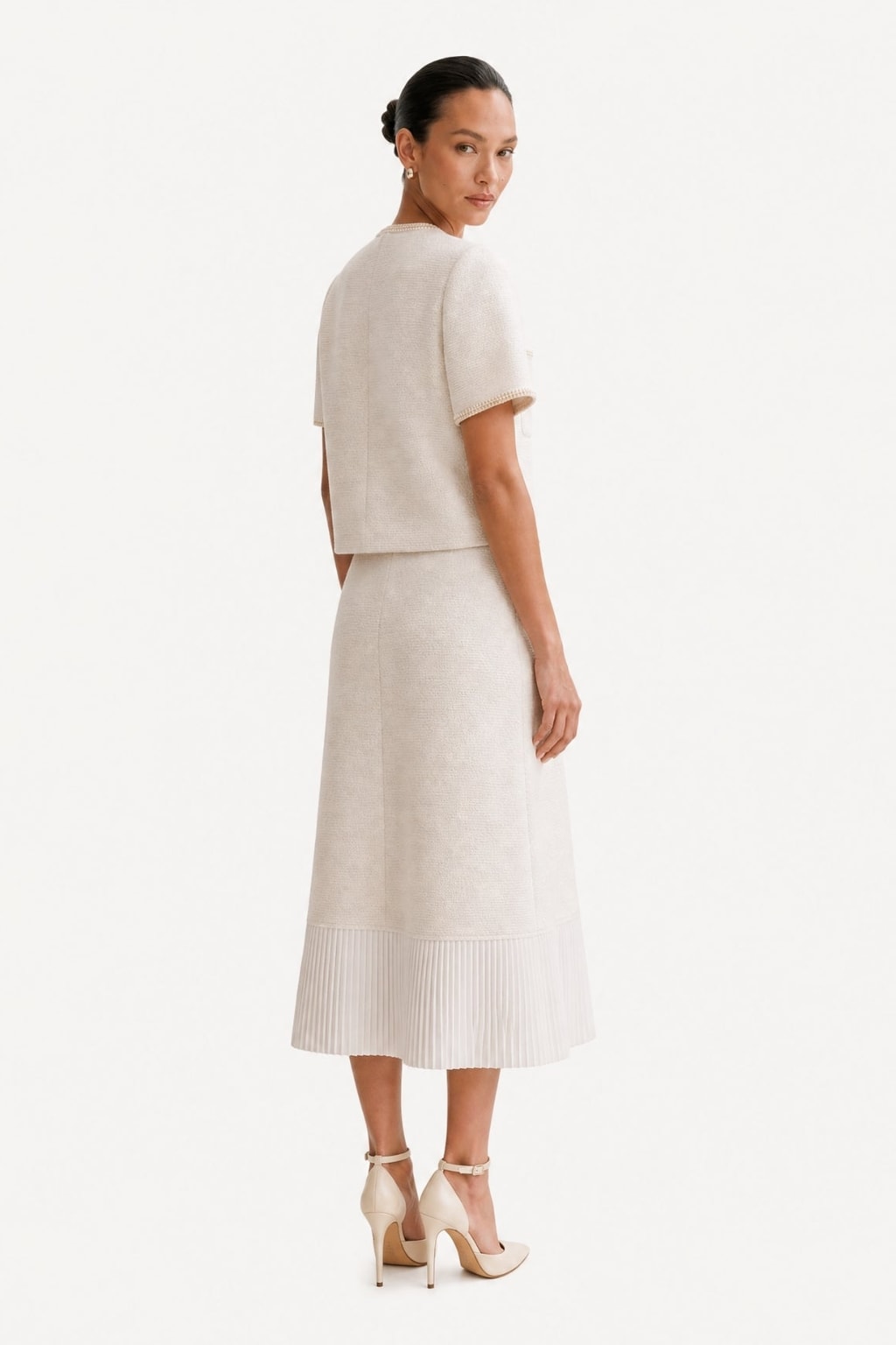Viscose Blend Two-Piece Set With Pleated Skirt - 4