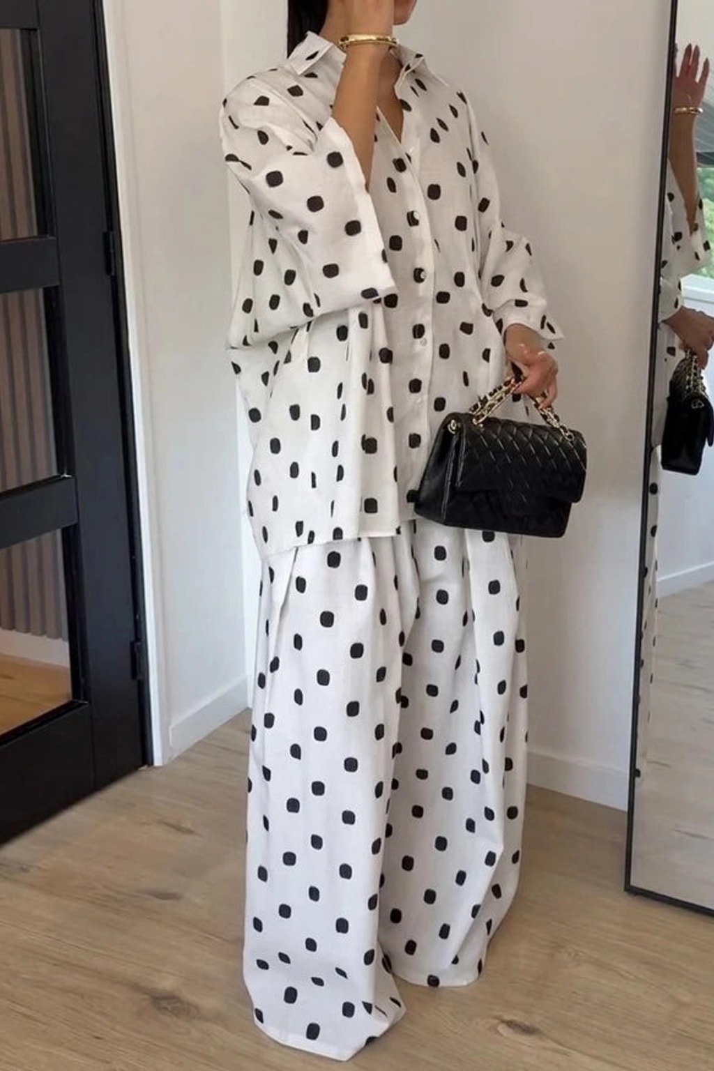 Lightweight Polka Dot Pants Set with Oversized Shirt - 4