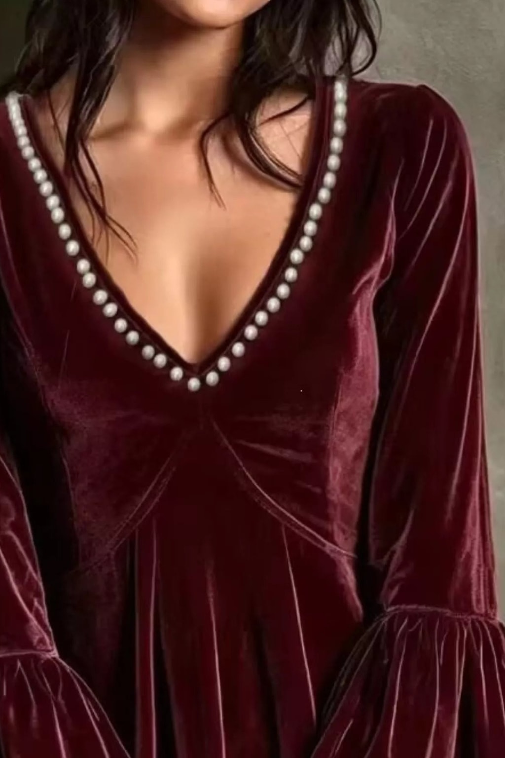 Polyester Mini Dress With Pearl-Embellished V-Neck - 3
