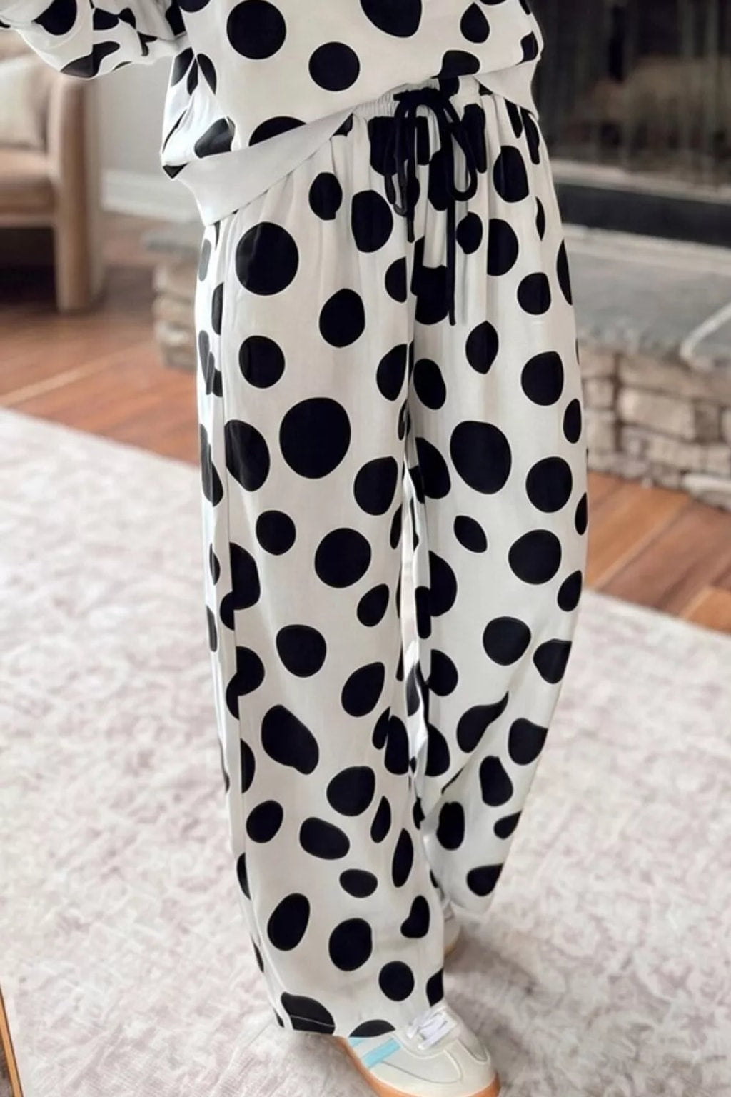 Polyester Two-Piece Set With Polka Dot Wide Leg - 4