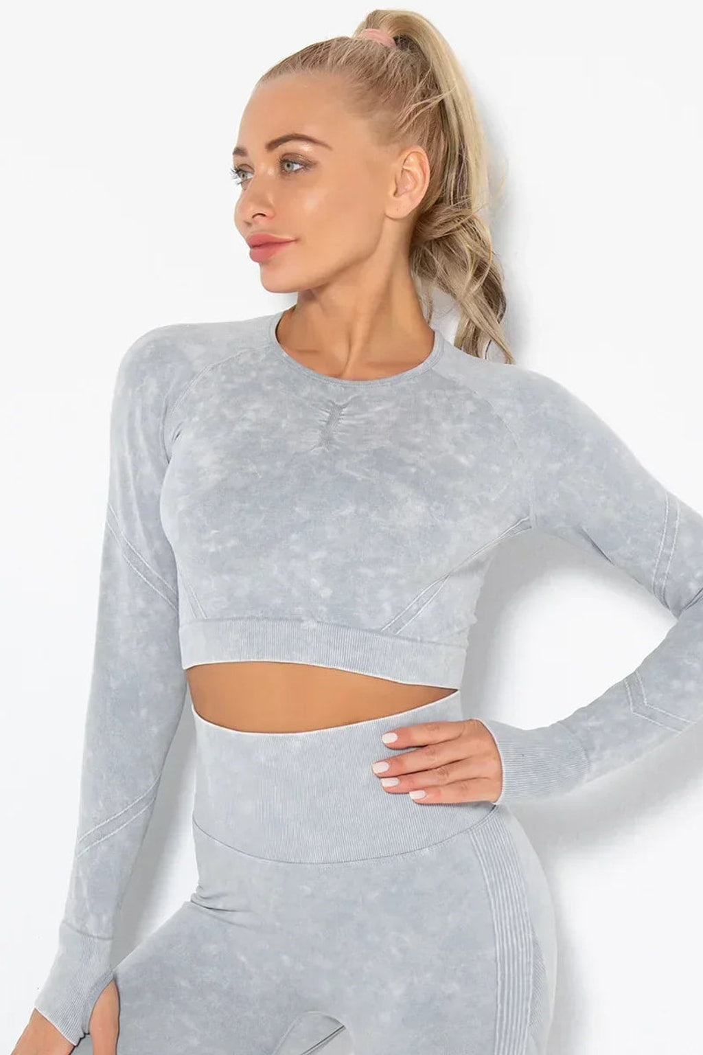 Seamless Cropped Yoga Top With Ribbed Hem - 24