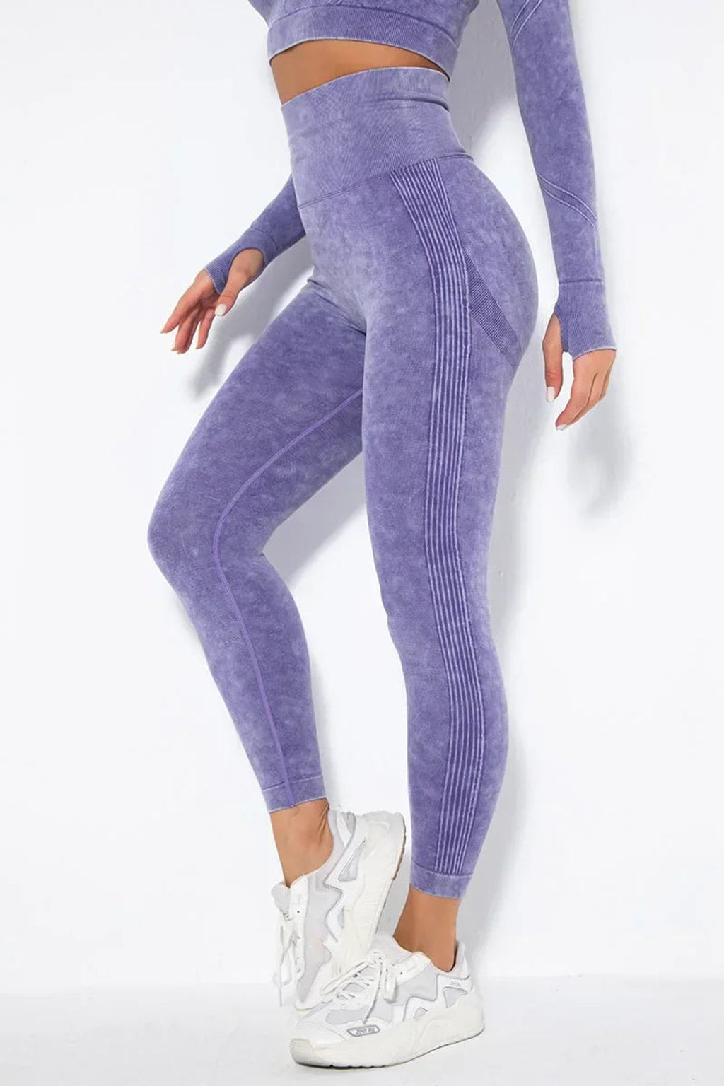 Seamless Cropped Yoga Top With Ribbed Hem - 29