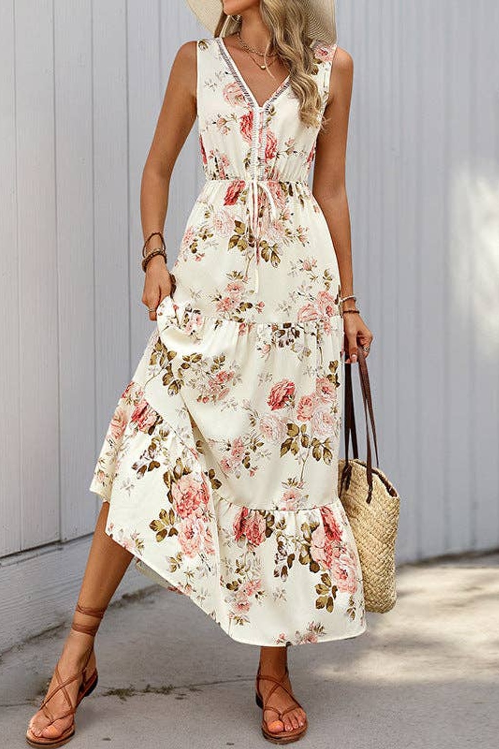 Effortless Maxi Dress With Floral Print - 4
