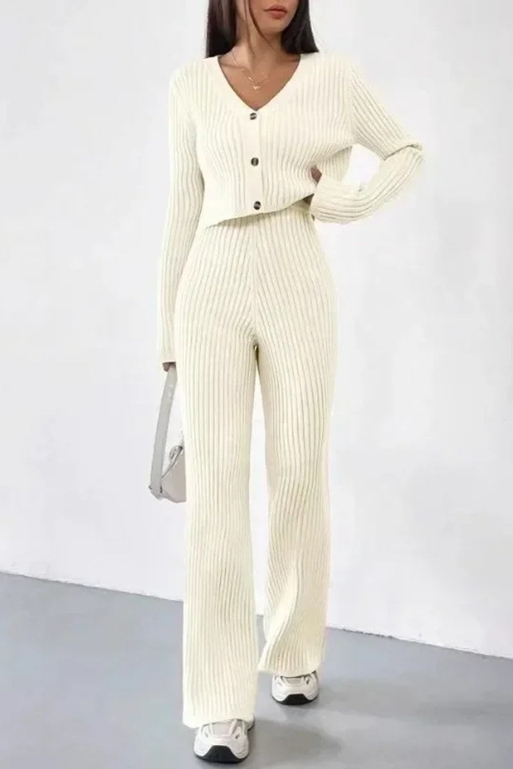 Knit Two-Piece Set With V-Neck - 7