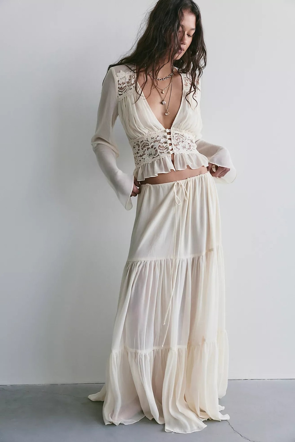 Chiffon Skirt Set With Lace Panels - 2