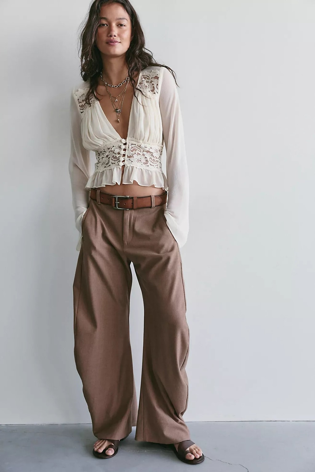 Chiffon Skirt Set With Lace Panels - 5