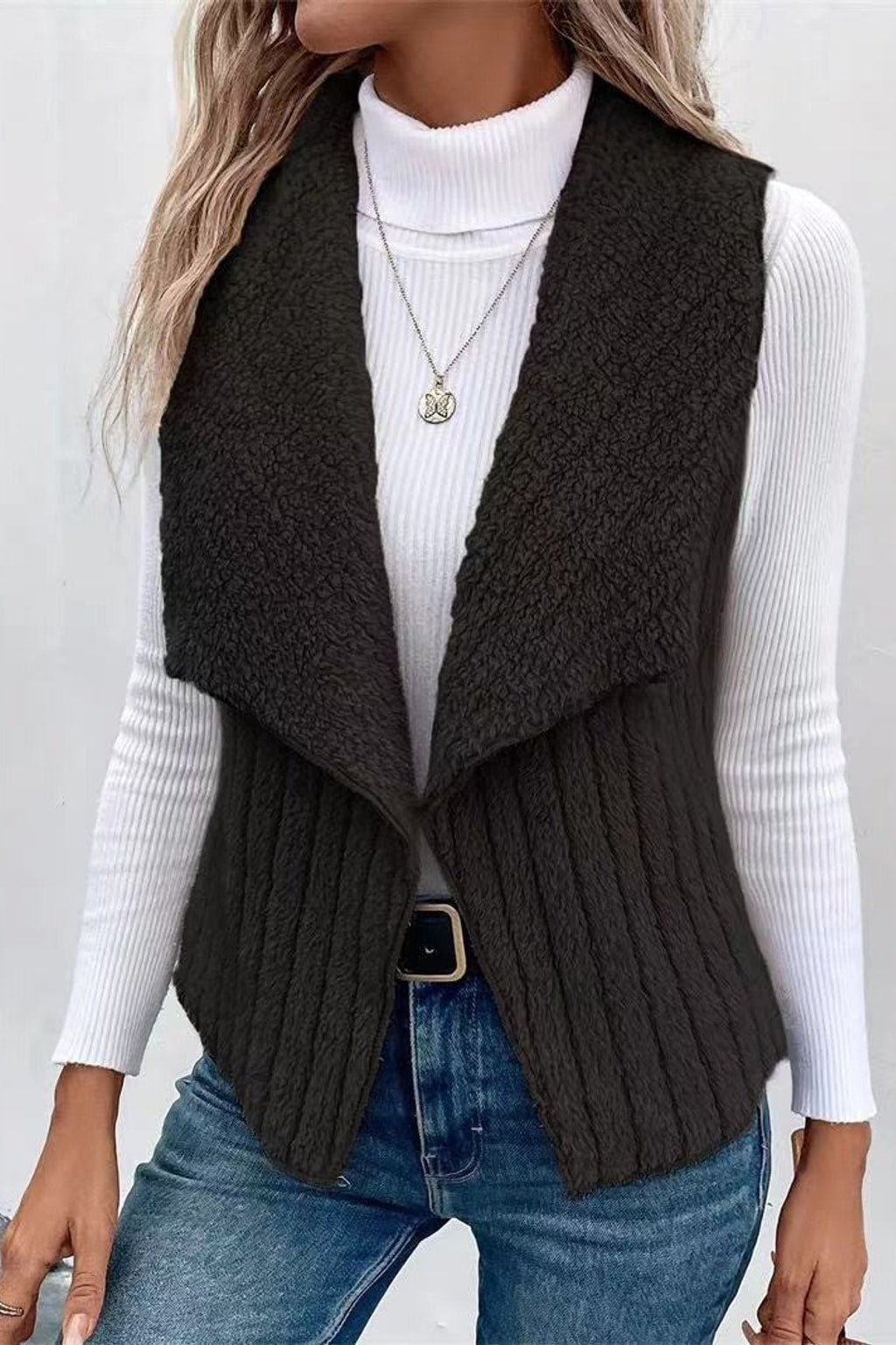 Fleece Vest With Open Collar - 6