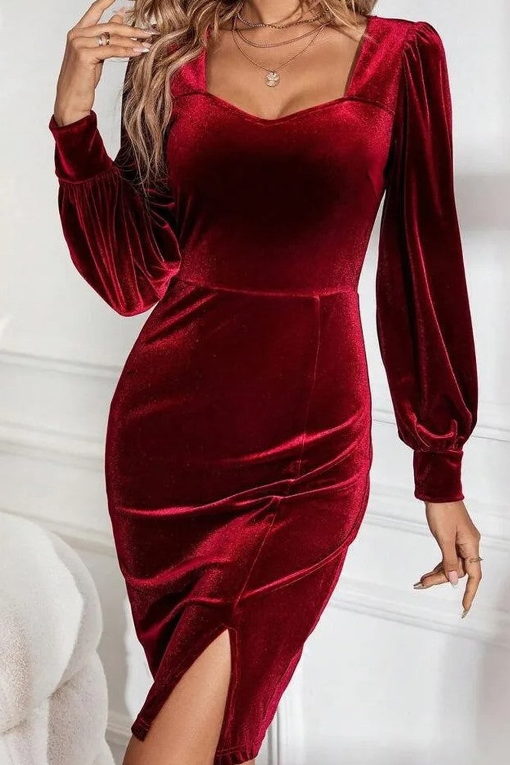 Velvet Midi Dress With Puff Sleeves - 2