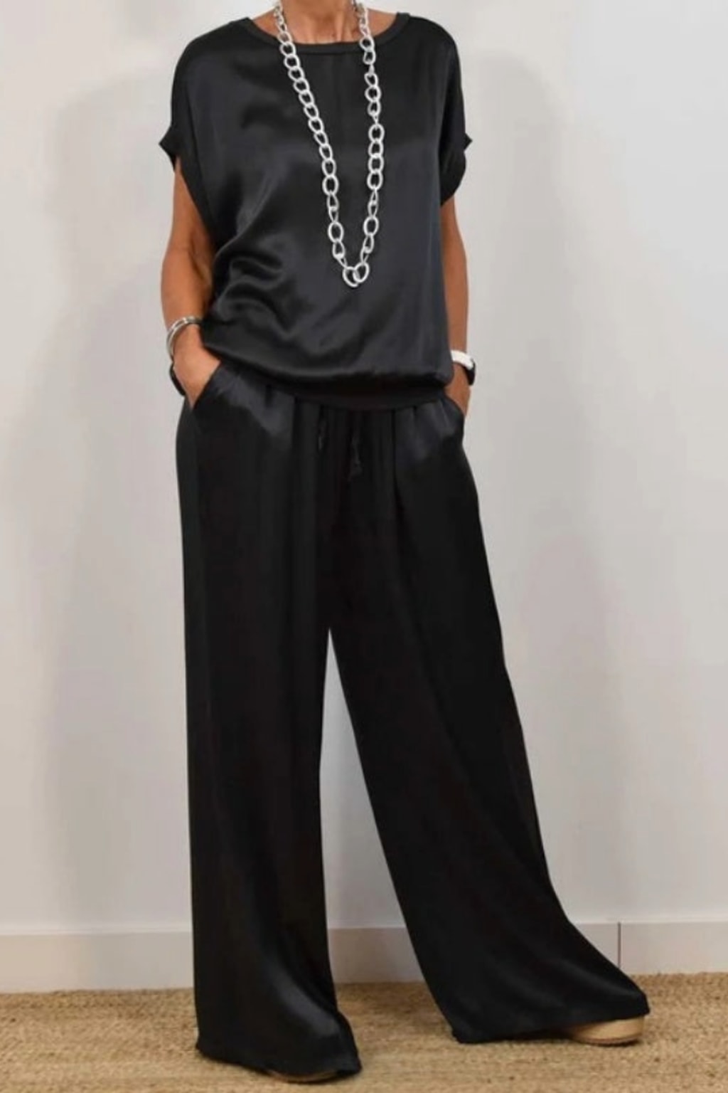 Satin Two Piece Set With Wide Leg Trousers - 2