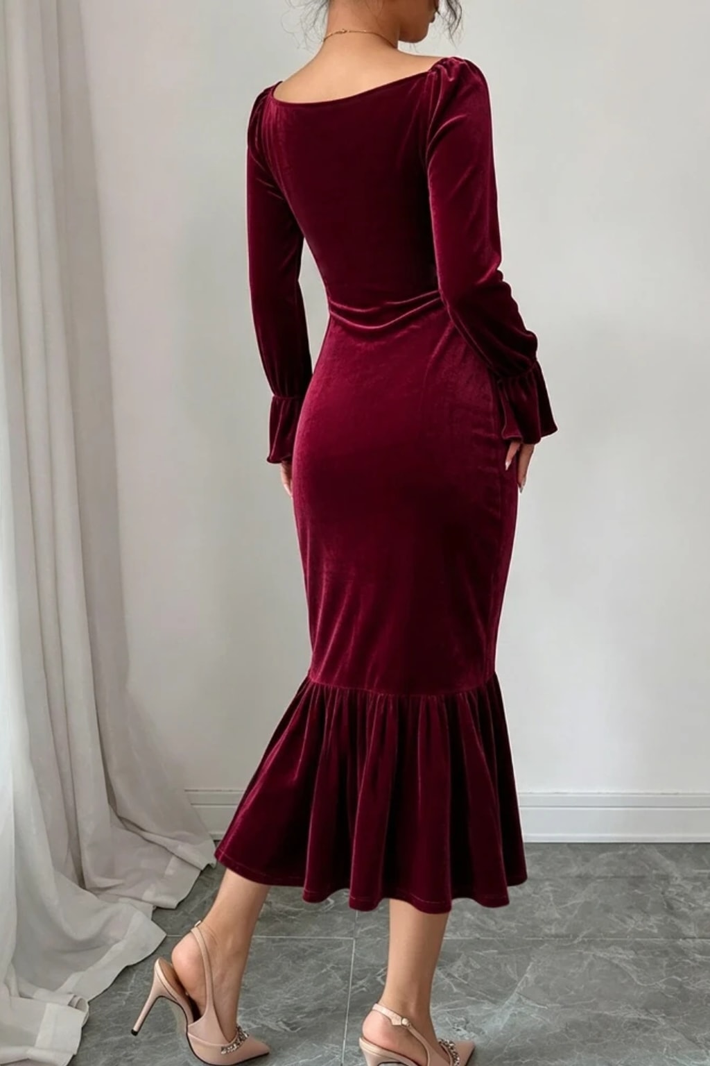 Polyester Velvet Dress With Fishtail Hem - 4