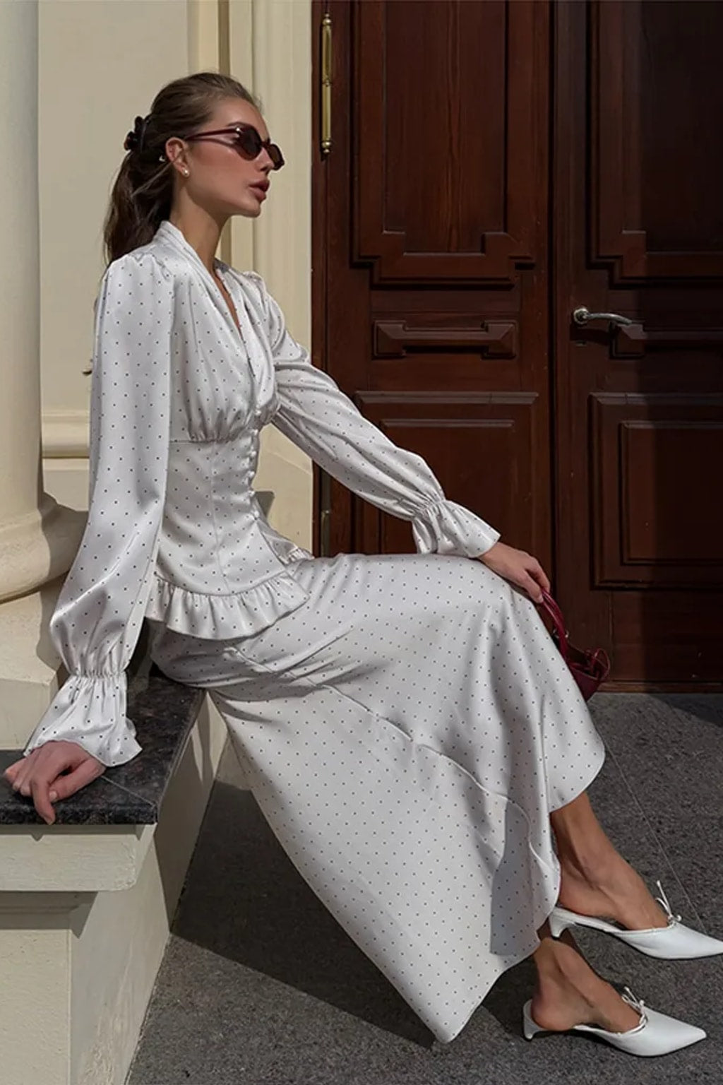 Polyester Two-Piece Skirt Set With Pleated V-Neck - 3