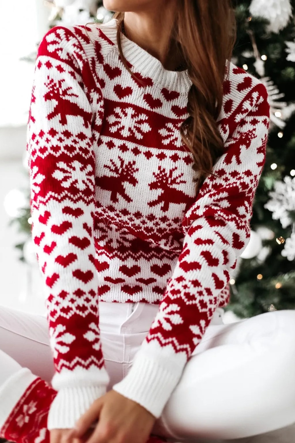 Knitted Christmas Sweater With Nordic Pattern - 6