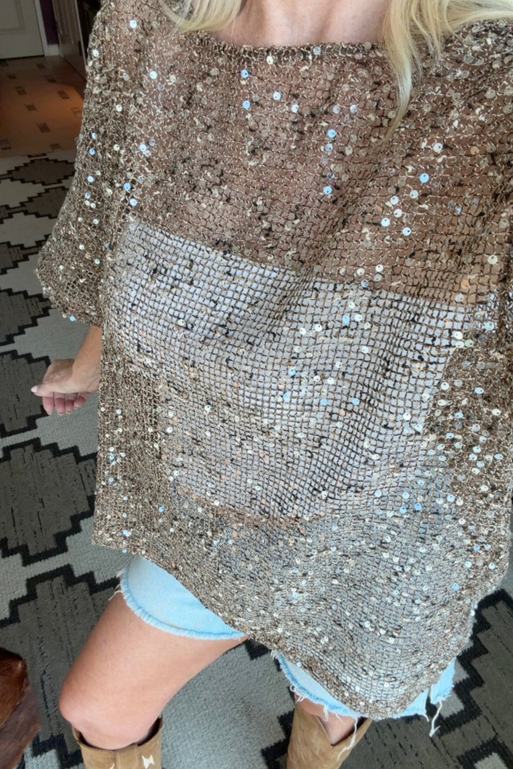 Sequin Mesh Top With Oversized Fit - 10