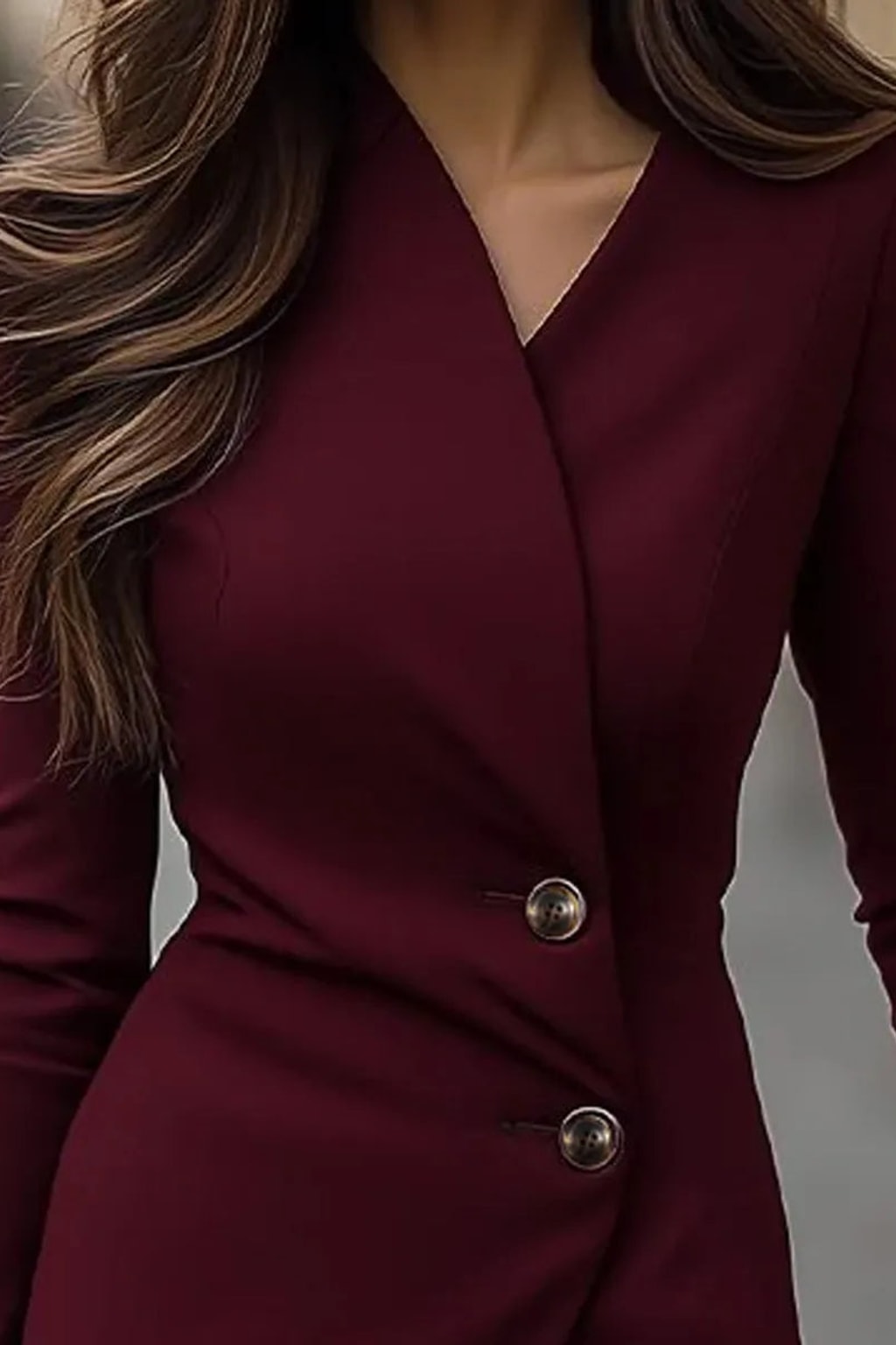 Wedding Guest Dress With Button-Front Midi Cut - 4
