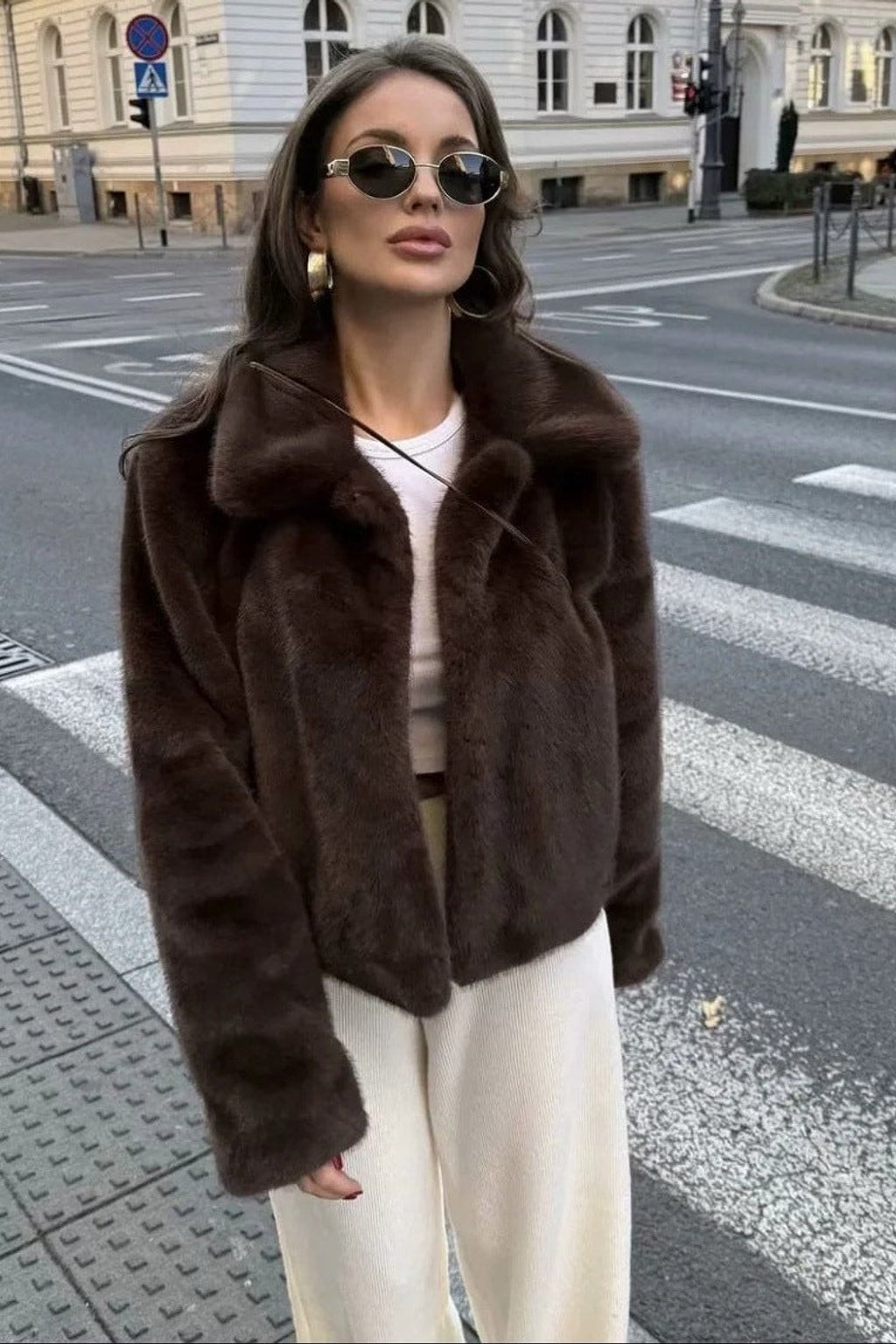 Polyester Short Coat With Faux Fur Collar - 3