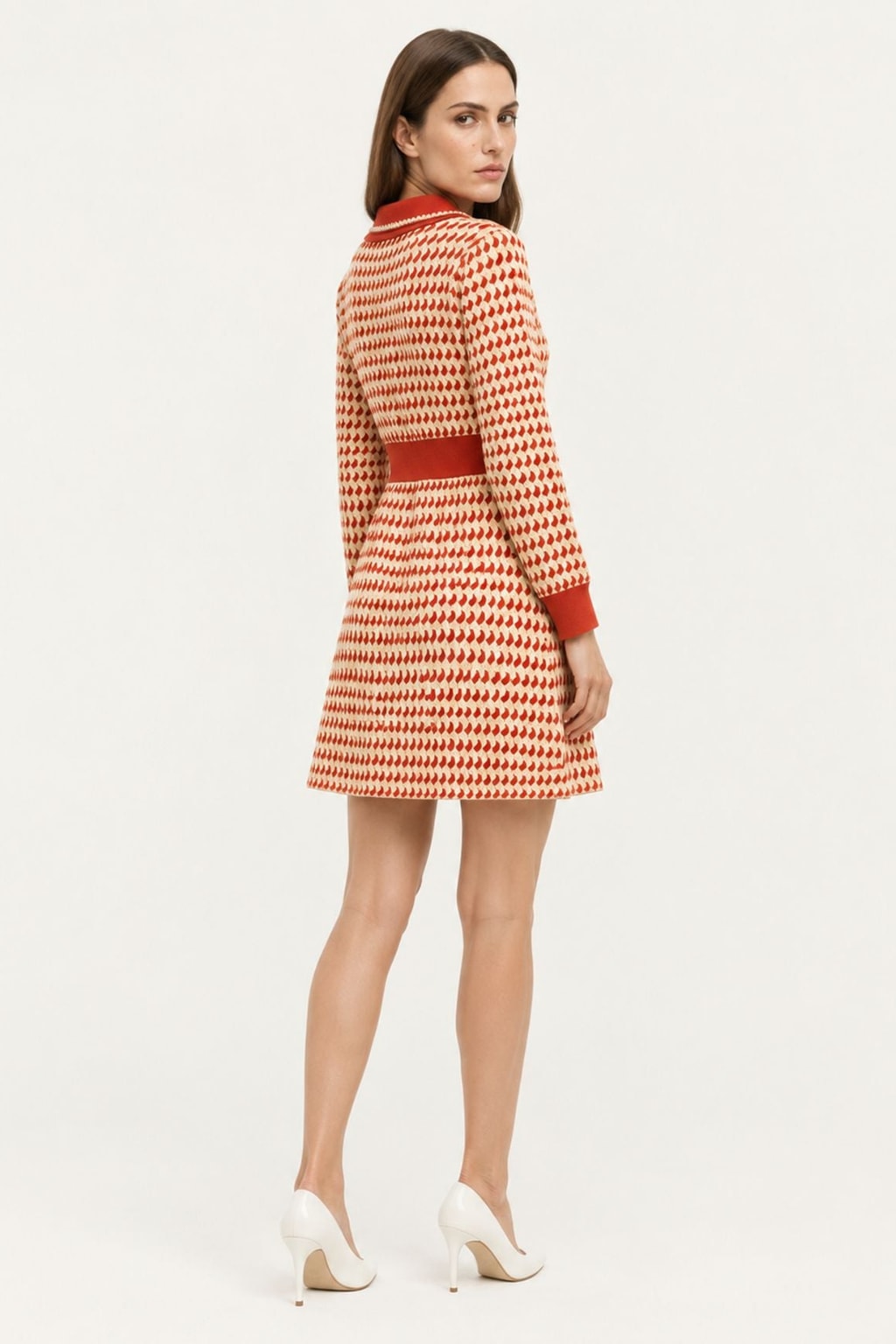 Jacquard Slim-Fit Sweater Dress With Metallic Threading - 5