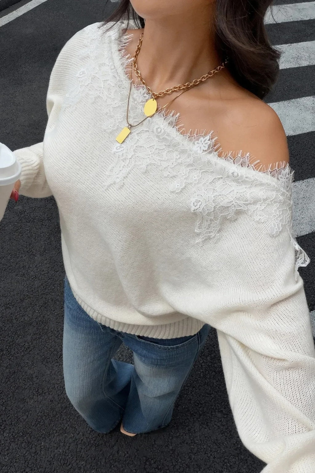 Cotton Cropped Sweater With Off-Shoulder Lace Detail - 3