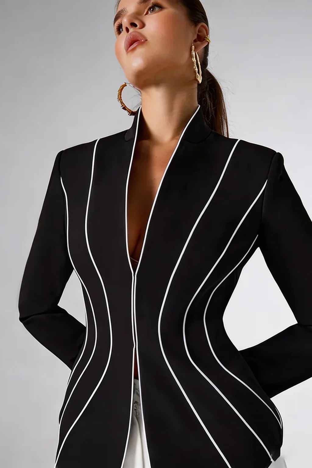 Polyester Slim Fit Black Blazer With White Piping - 3