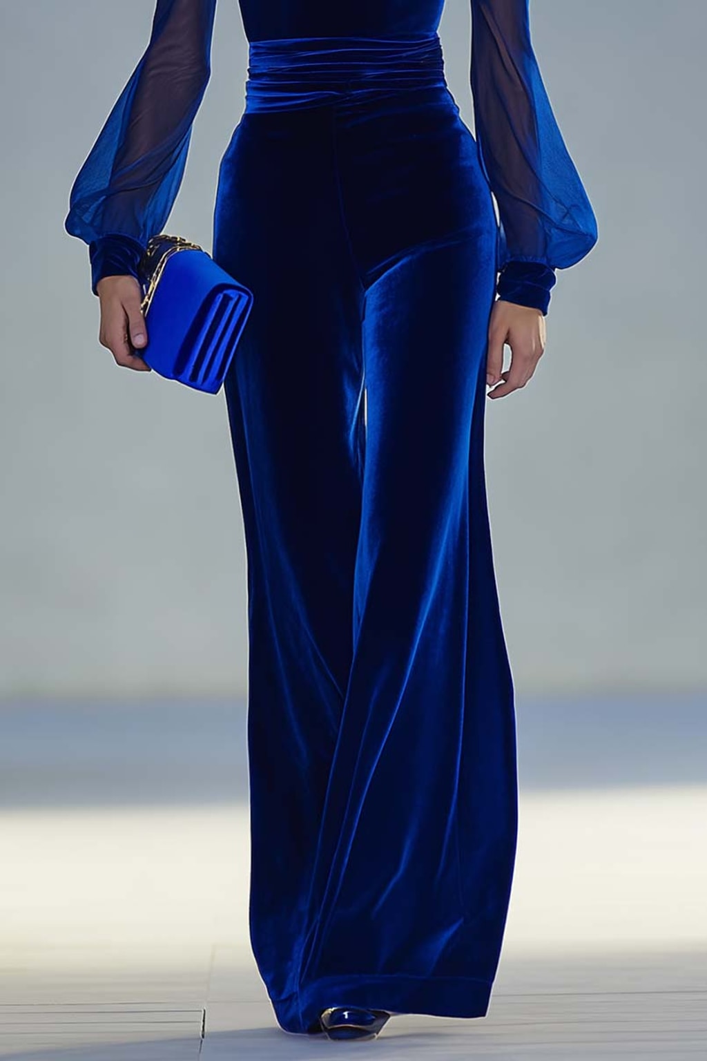 Velvet Jumpsuit With Sheer Balloon Sleeves - 4