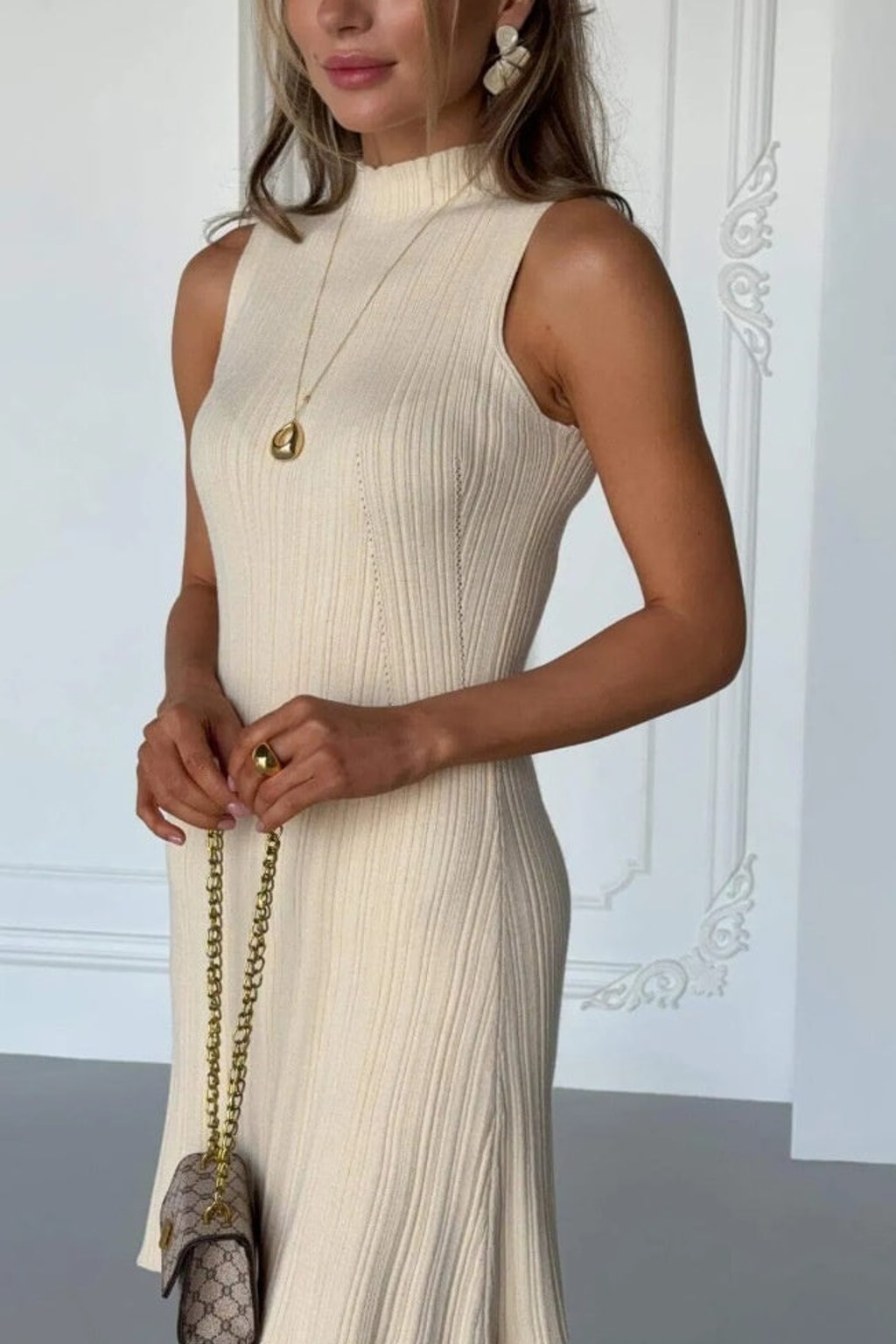 Ribbed Knit Halter Mini Dress with Sleek Silhouette - 3
