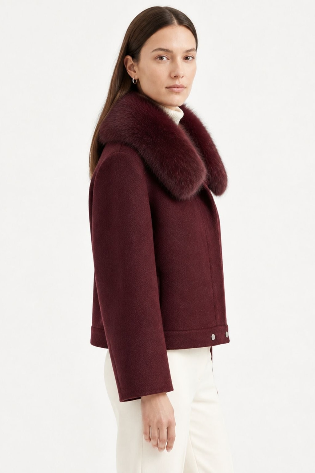 Wool Coat With Fox Fur Collar And Tailored Silhouette - 6