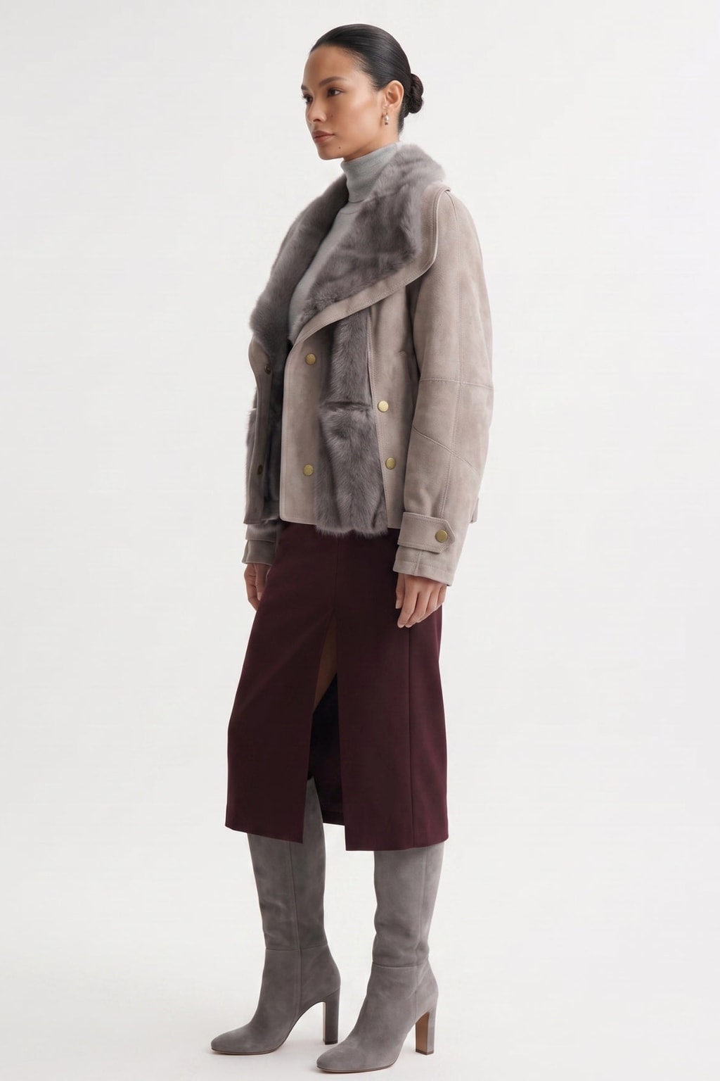 Suede Goose Down Short Coat With Fur Detail - 3