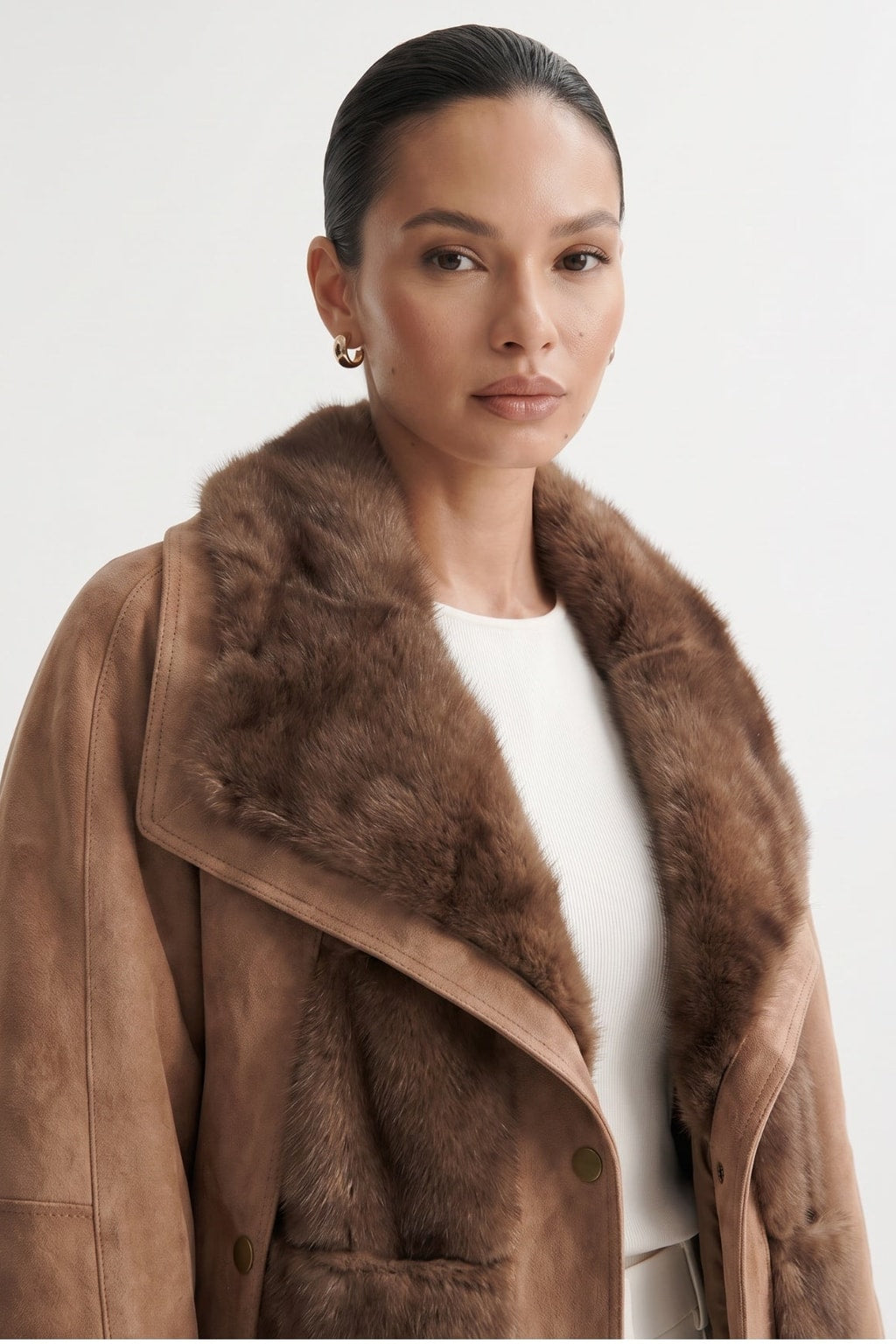 Suede Goose Down Short Coat With Fur Detail - 7