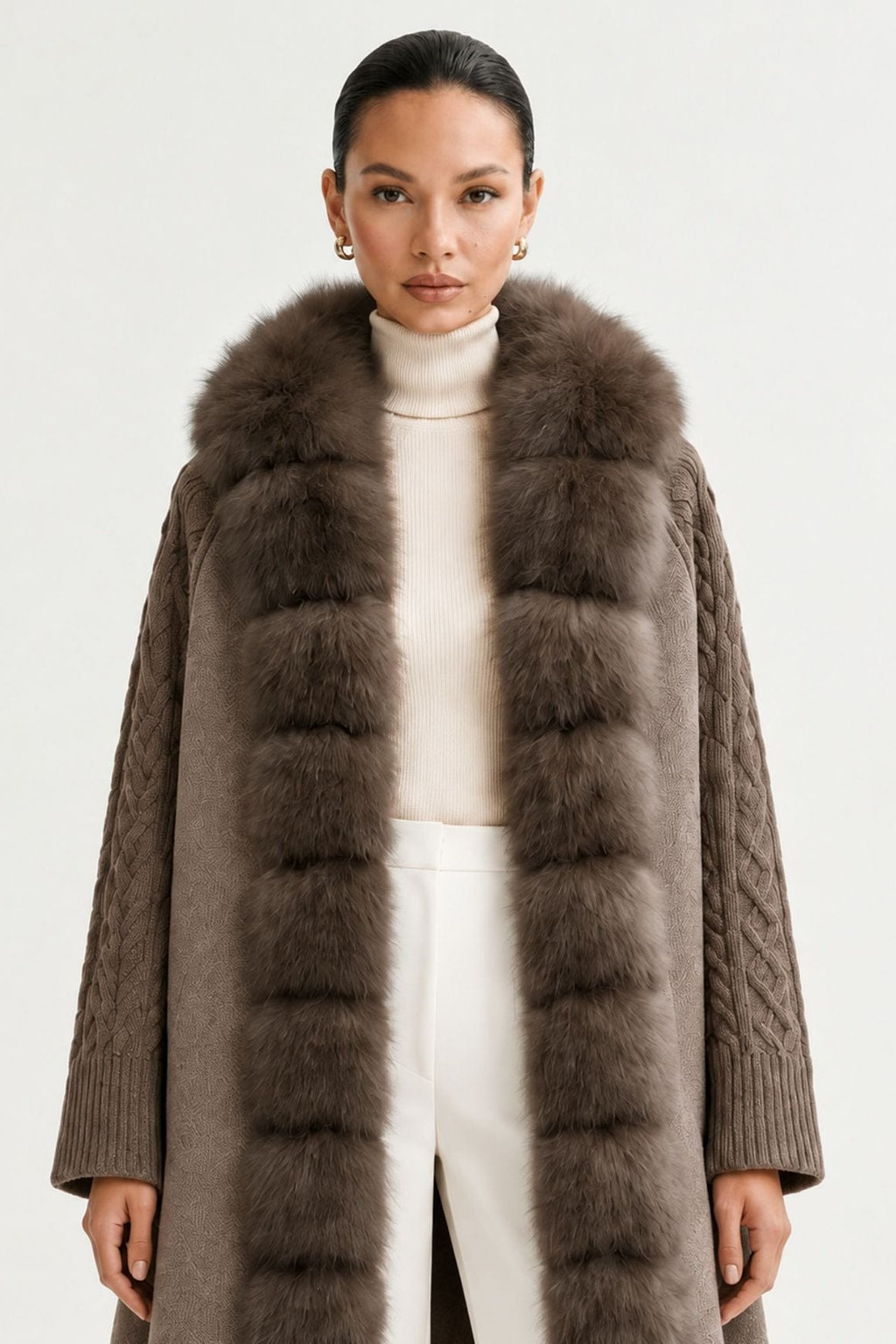 Wool Long Coat With Belted Silhouette And Fox Fur Placket - 2